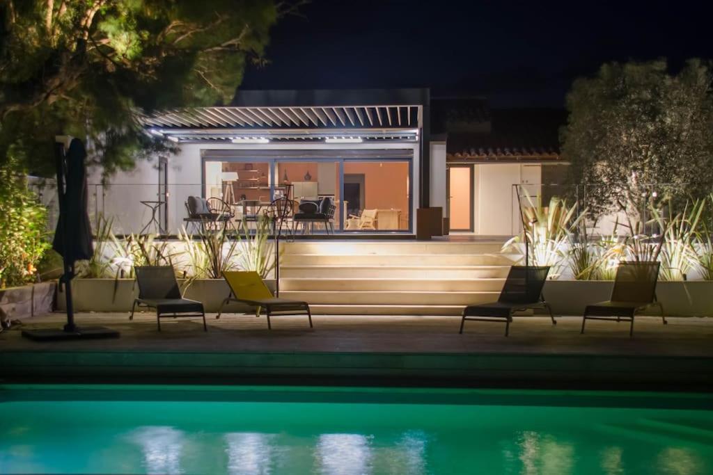 Villa Des Jacinthes Tarascon Exterior foto
